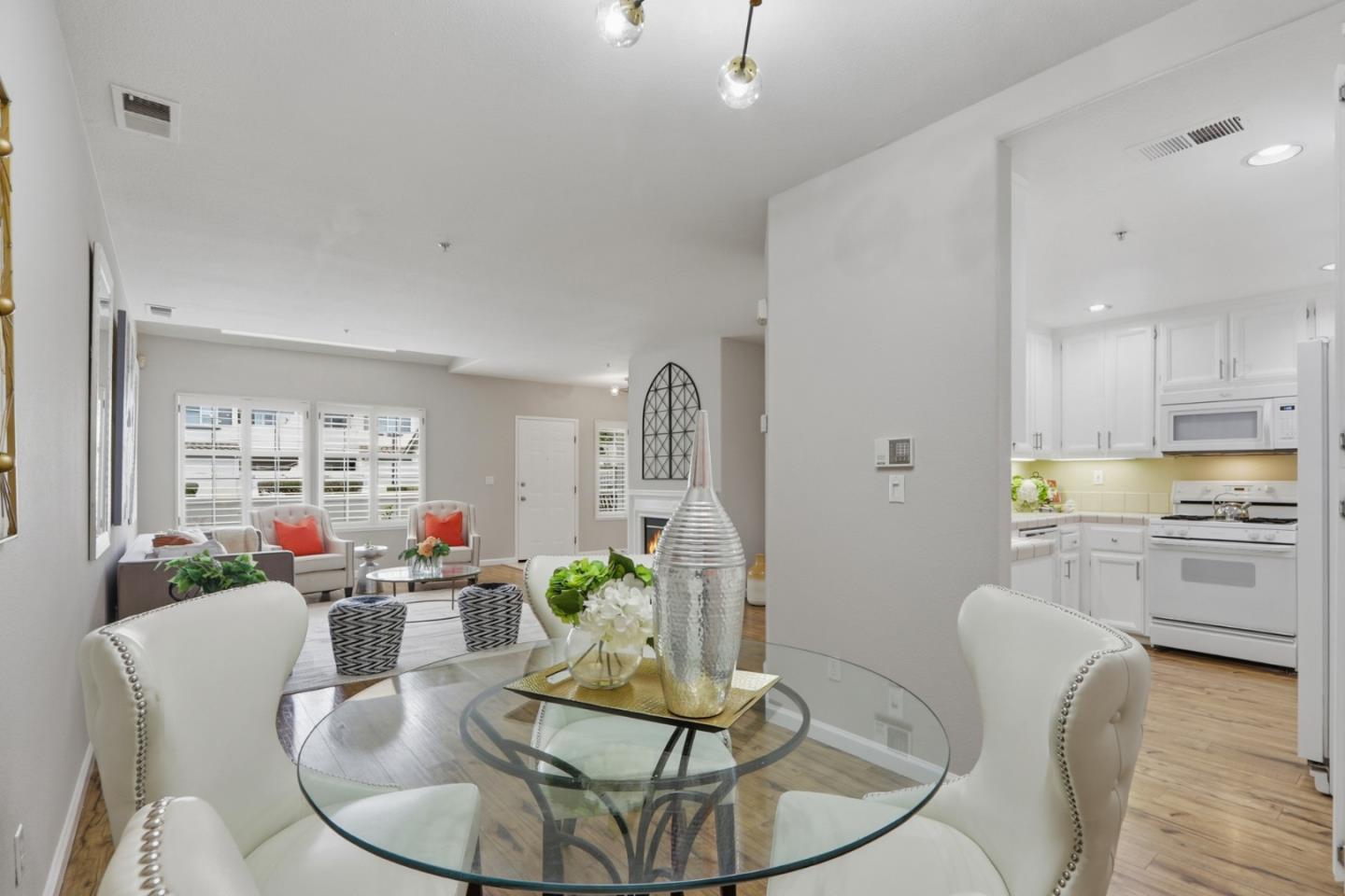 Detail Gallery Image 16 of 43 For 1237 Altissimo Pl, San Jose,  CA 95131 - 3 Beds | 3 Baths