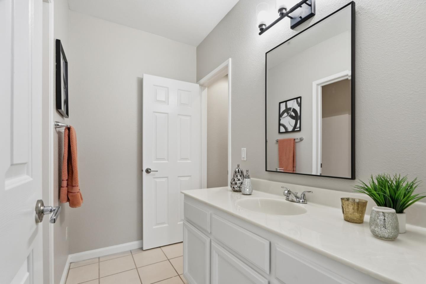 Detail Gallery Image 22 of 43 For 1237 Altissimo Pl, San Jose,  CA 95131 - 3 Beds | 3 Baths