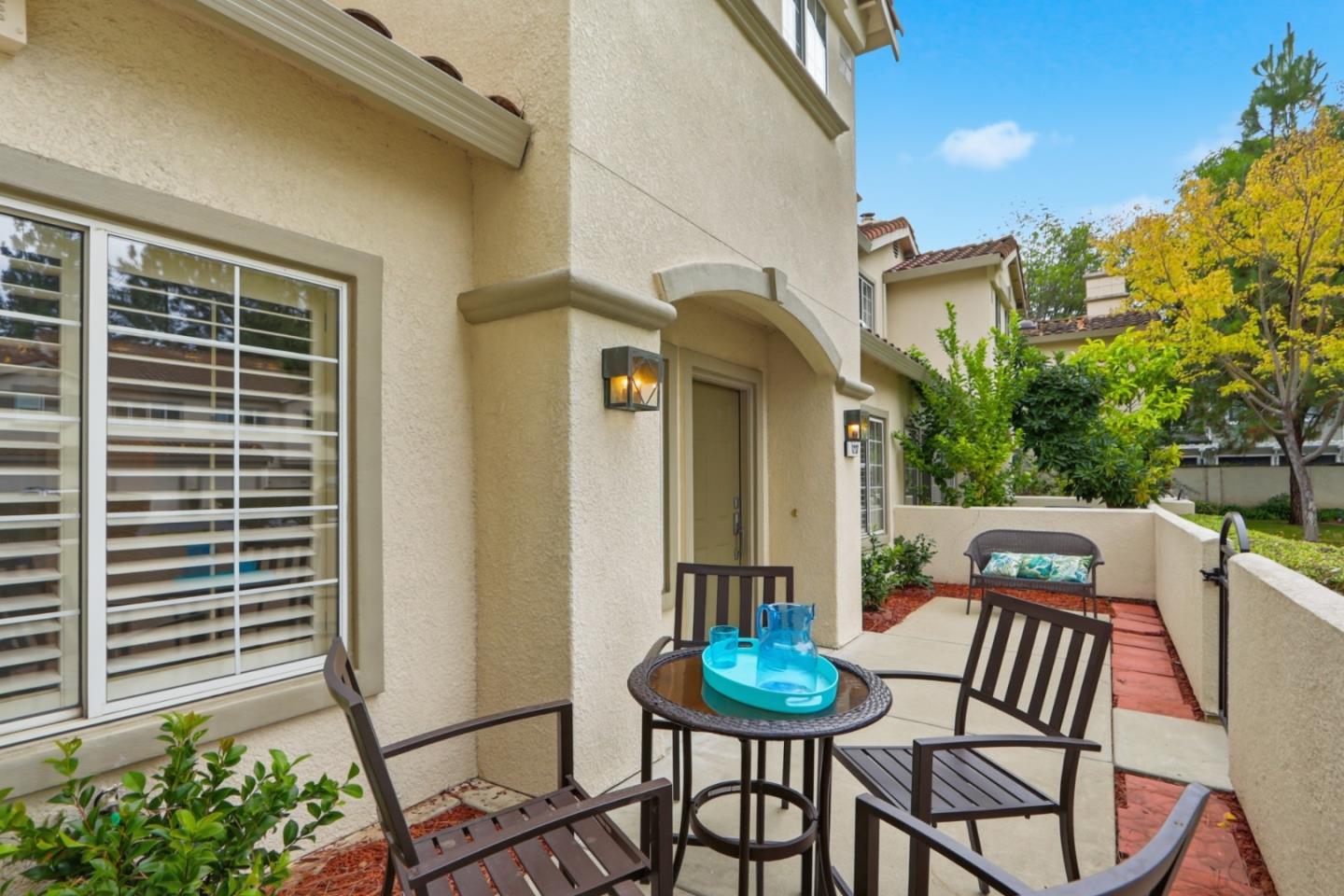 Detail Gallery Image 4 of 43 For 1237 Altissimo Pl, San Jose,  CA 95131 - 3 Beds | 3 Baths