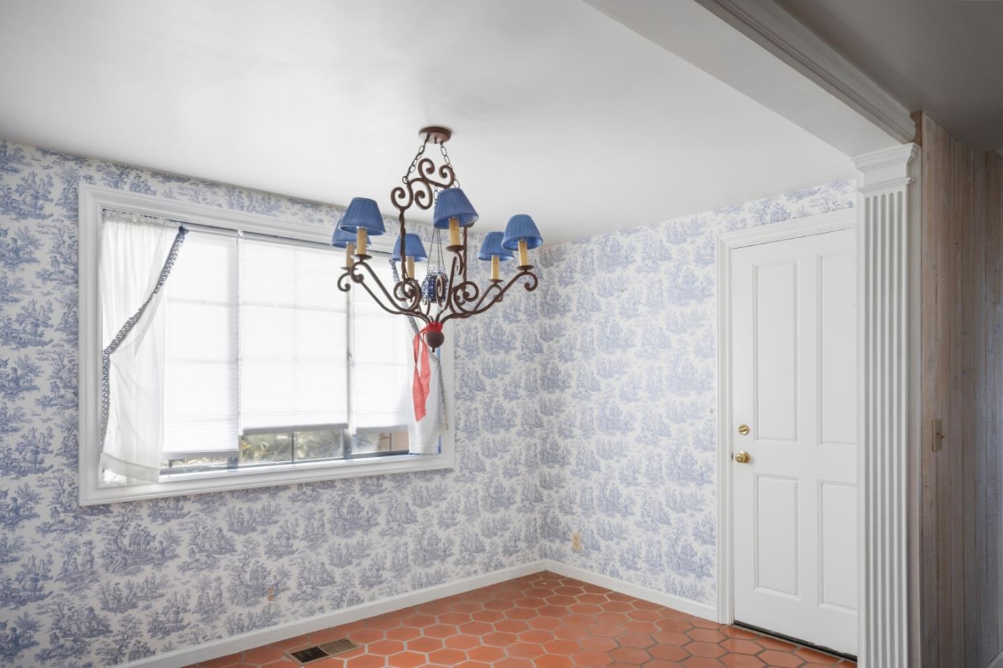 Detail Gallery Image 19 of 43 For 23800 Fairfield Pl, Carmel,  CA 93923 - 4 Beds | 2/1 Baths