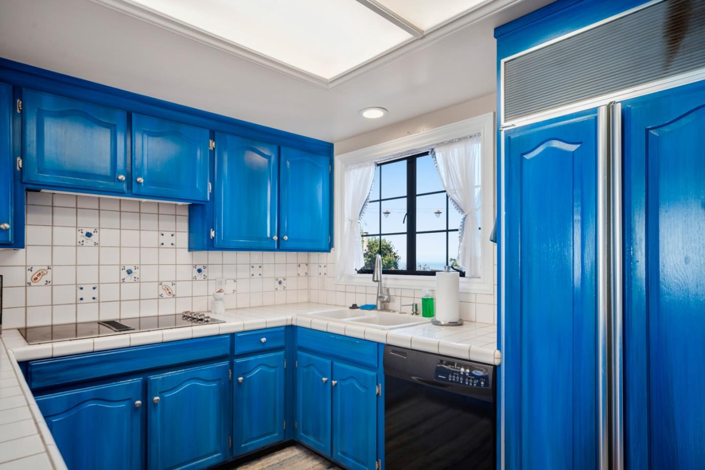 Detail Gallery Image 22 of 43 For 23800 Fairfield Pl, Carmel,  CA 93923 - 4 Beds | 2/1 Baths