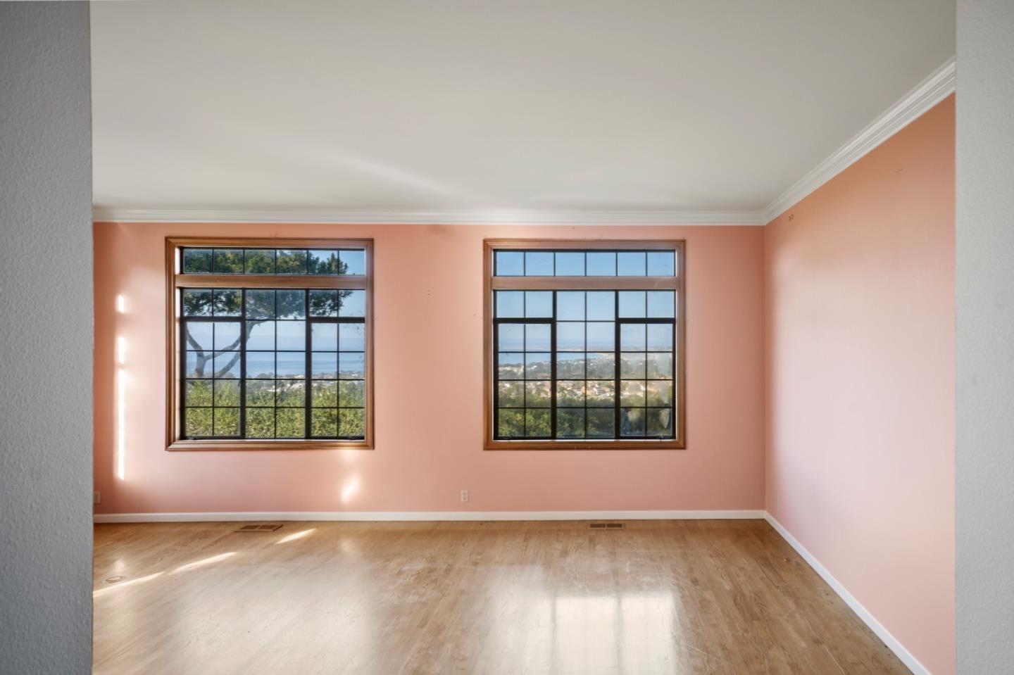 Detail Gallery Image 7 of 43 For 23800 Fairfield Pl, Carmel,  CA 93923 - 4 Beds | 2/1 Baths