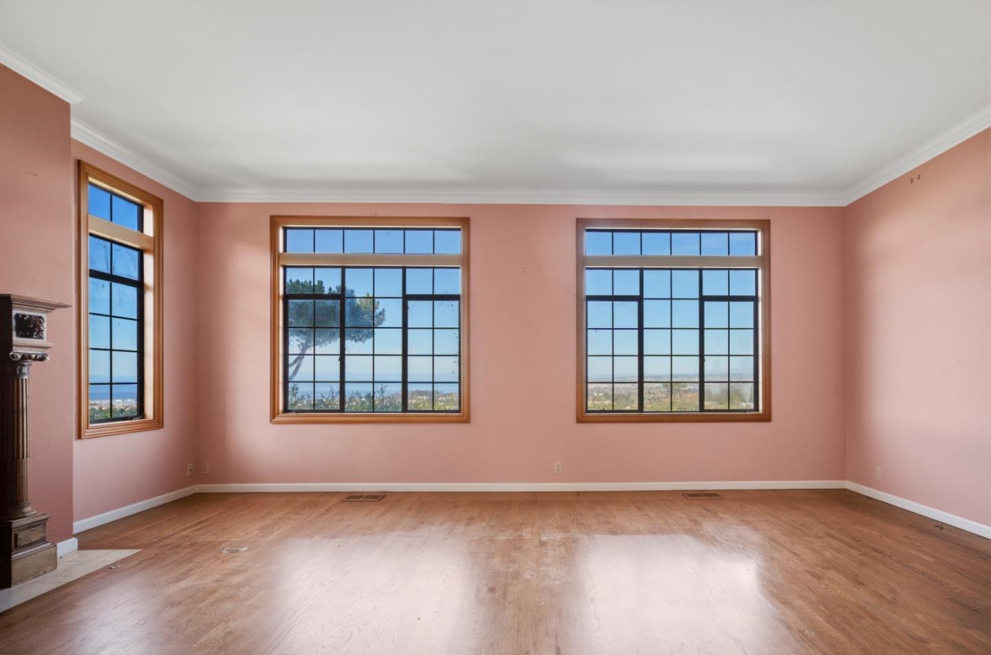 Detail Gallery Image 8 of 43 For 23800 Fairfield Pl, Carmel,  CA 93923 - 4 Beds | 2/1 Baths