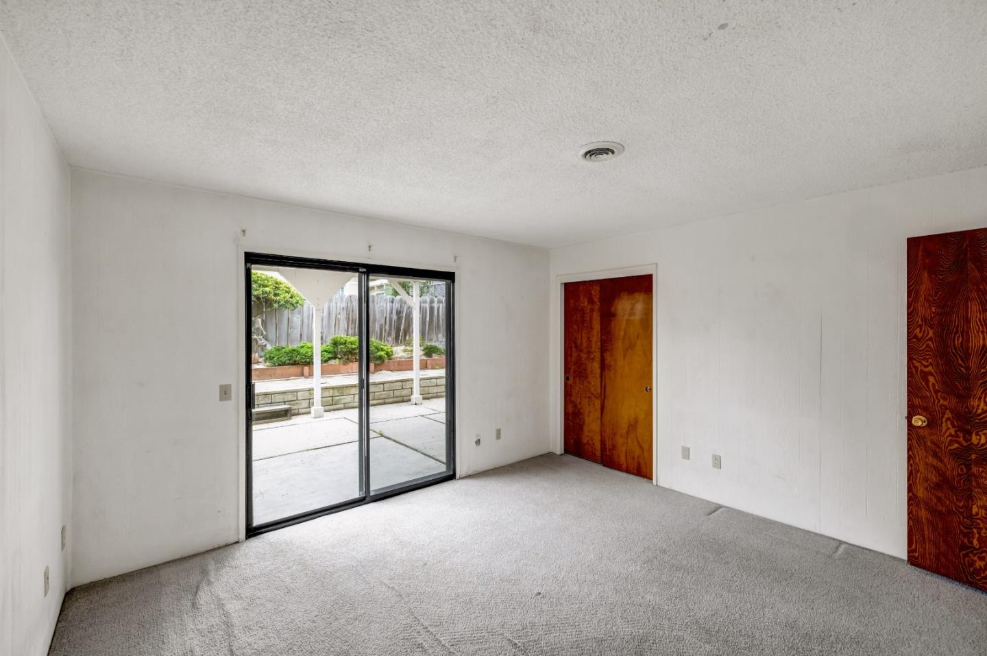 Detail Gallery Image 26 of 51 For 146 Seafoam Ave, Monterey,  CA 93940 - 4 Beds | 2 Baths