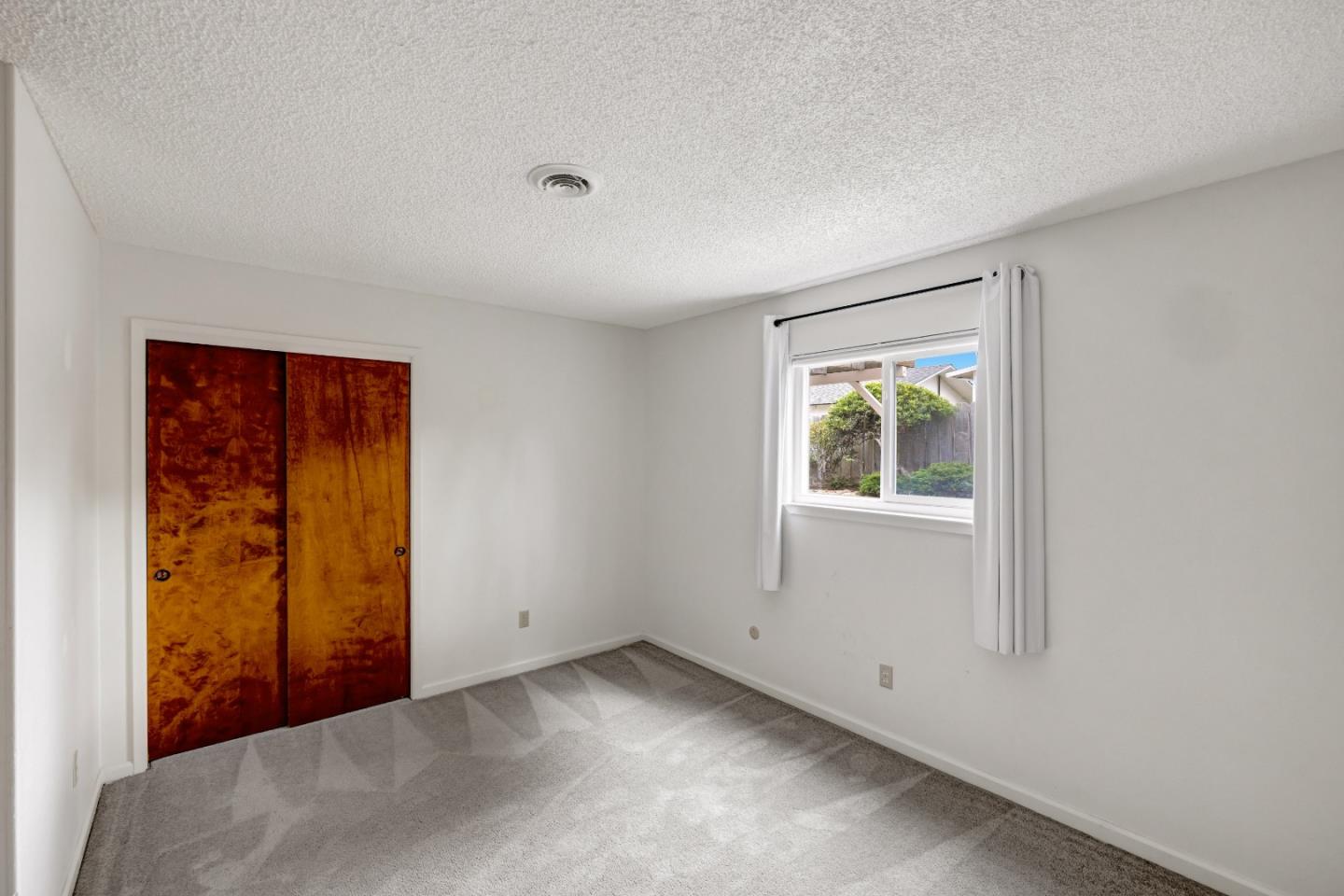 Detail Gallery Image 28 of 51 For 146 Seafoam Ave, Monterey,  CA 93940 - 4 Beds | 2 Baths