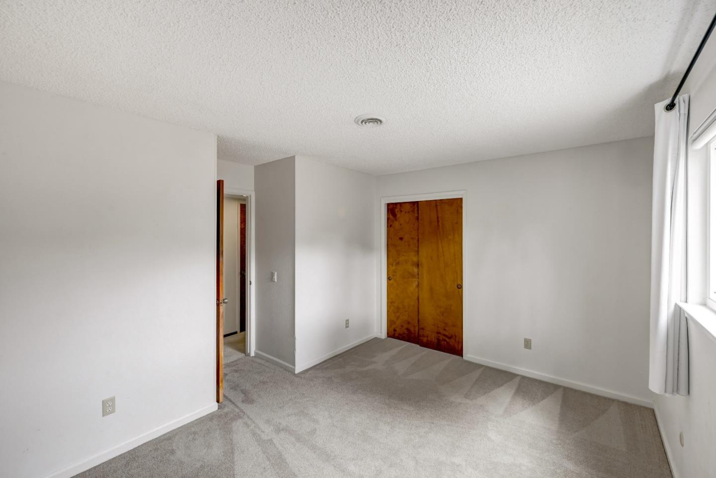 Detail Gallery Image 29 of 51 For 146 Seafoam Ave, Monterey,  CA 93940 - 4 Beds | 2 Baths