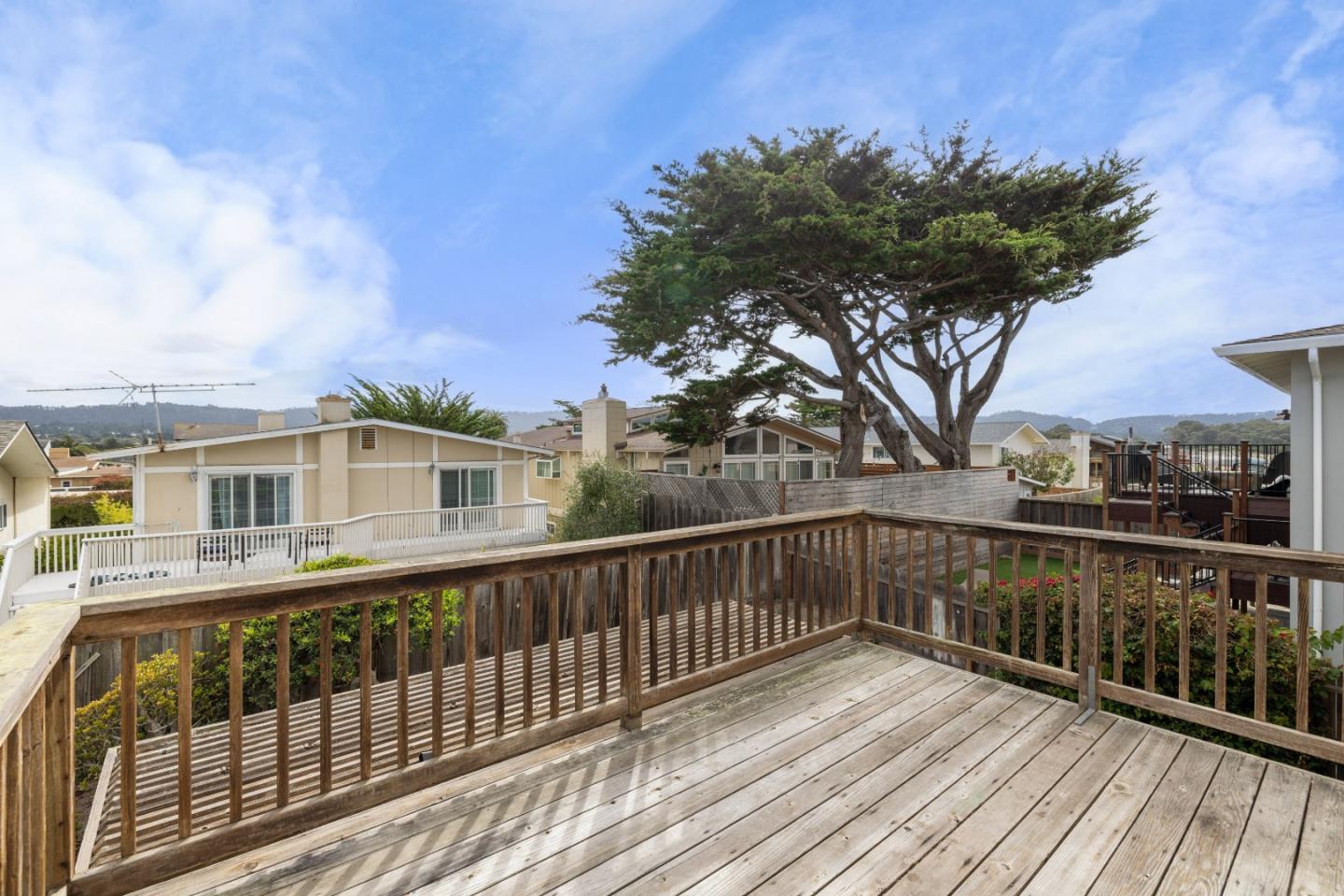 Detail Gallery Image 38 of 51 For 146 Seafoam Ave, Monterey,  CA 93940 - 4 Beds | 2 Baths