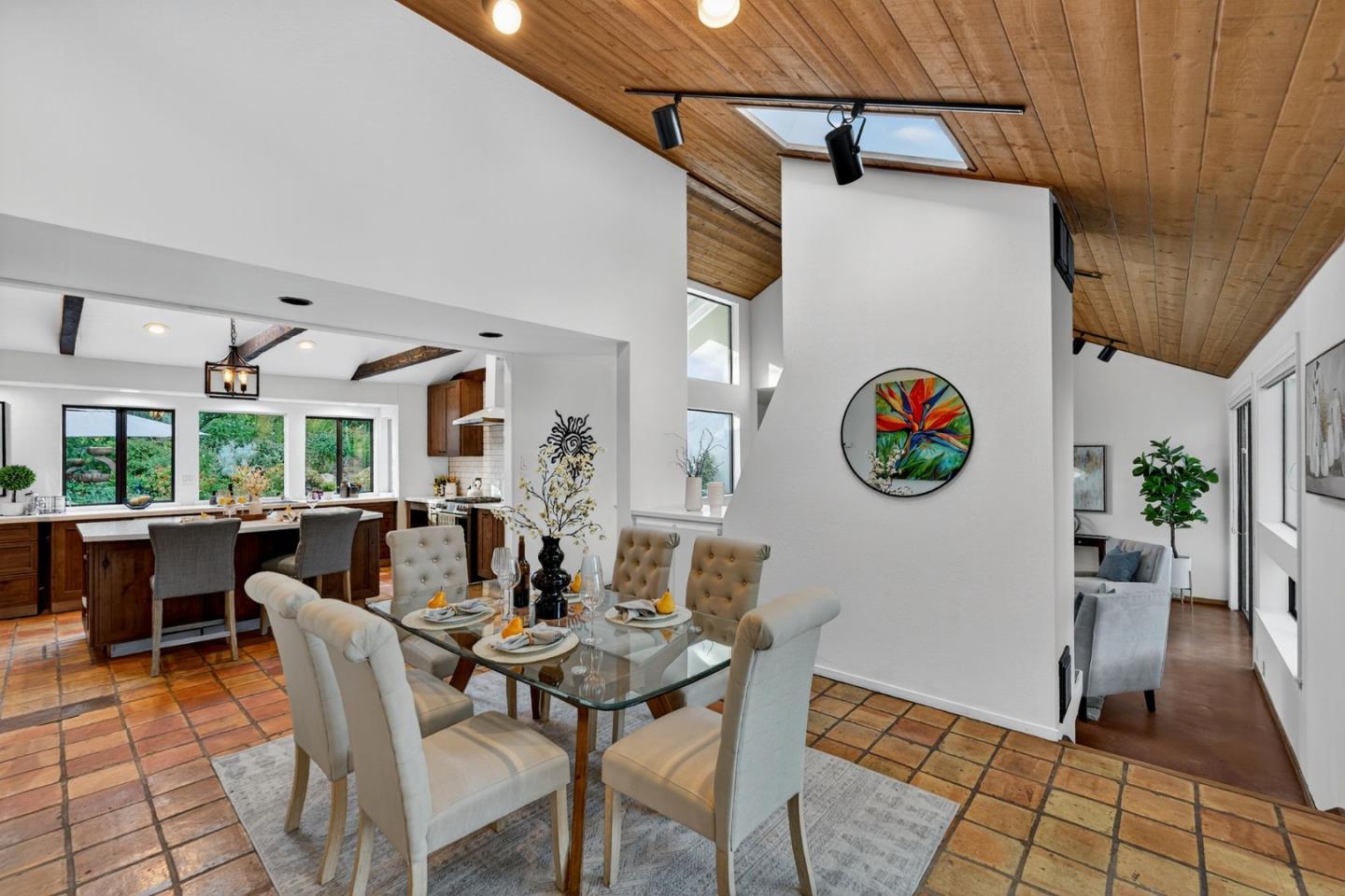 Detail Gallery Image 16 of 85 For 15098 Elm Park Park, Monte Sereno,  CA 95030 - 4 Beds | 2/1 Baths