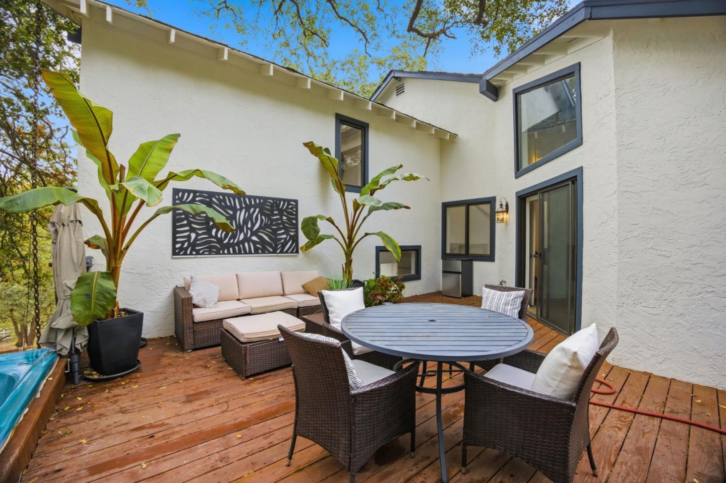 Detail Gallery Image 54 of 85 For 15098 Elm Park Park, Monte Sereno,  CA 95030 - 4 Beds | 2/1 Baths