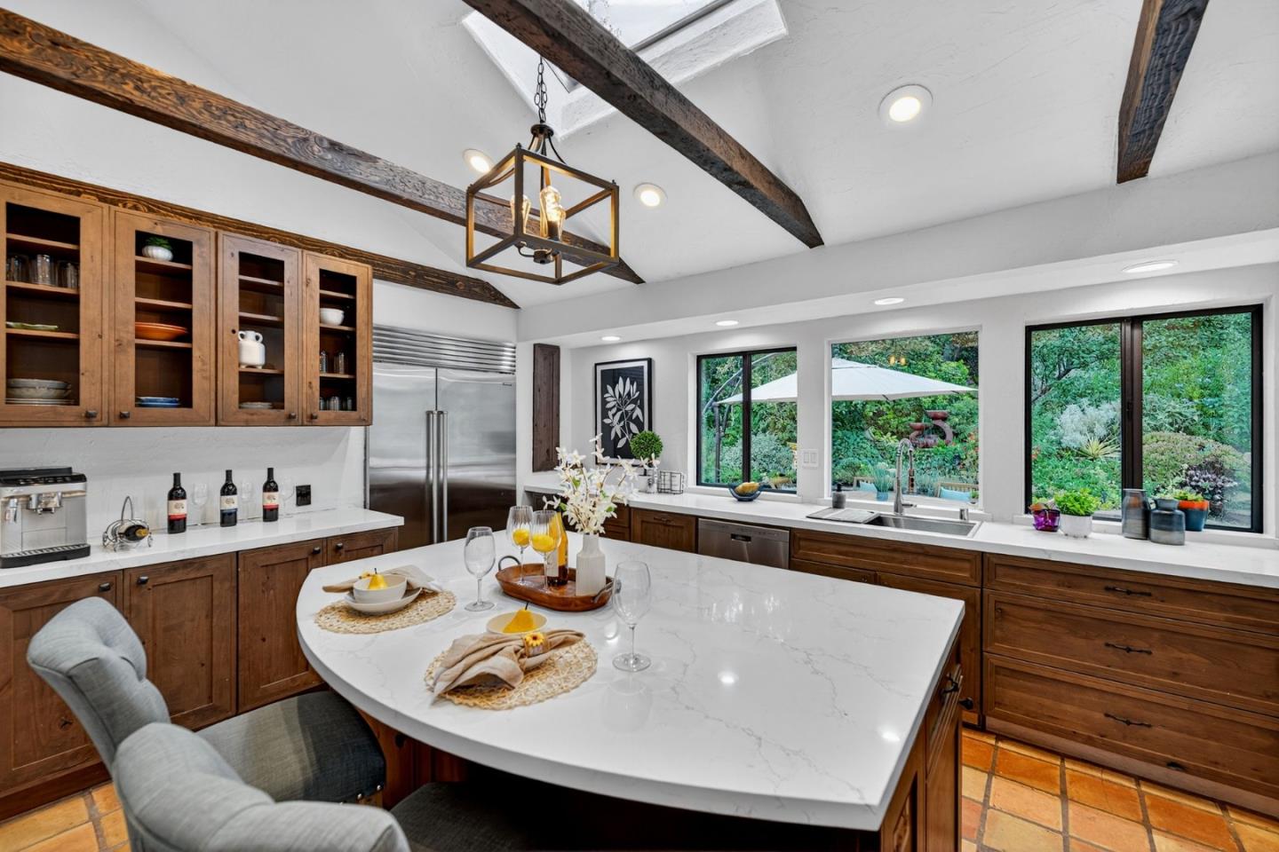 Detail Gallery Image 7 of 85 For 15098 Elm Park Park, Monte Sereno,  CA 95030 - 4 Beds | 2/1 Baths