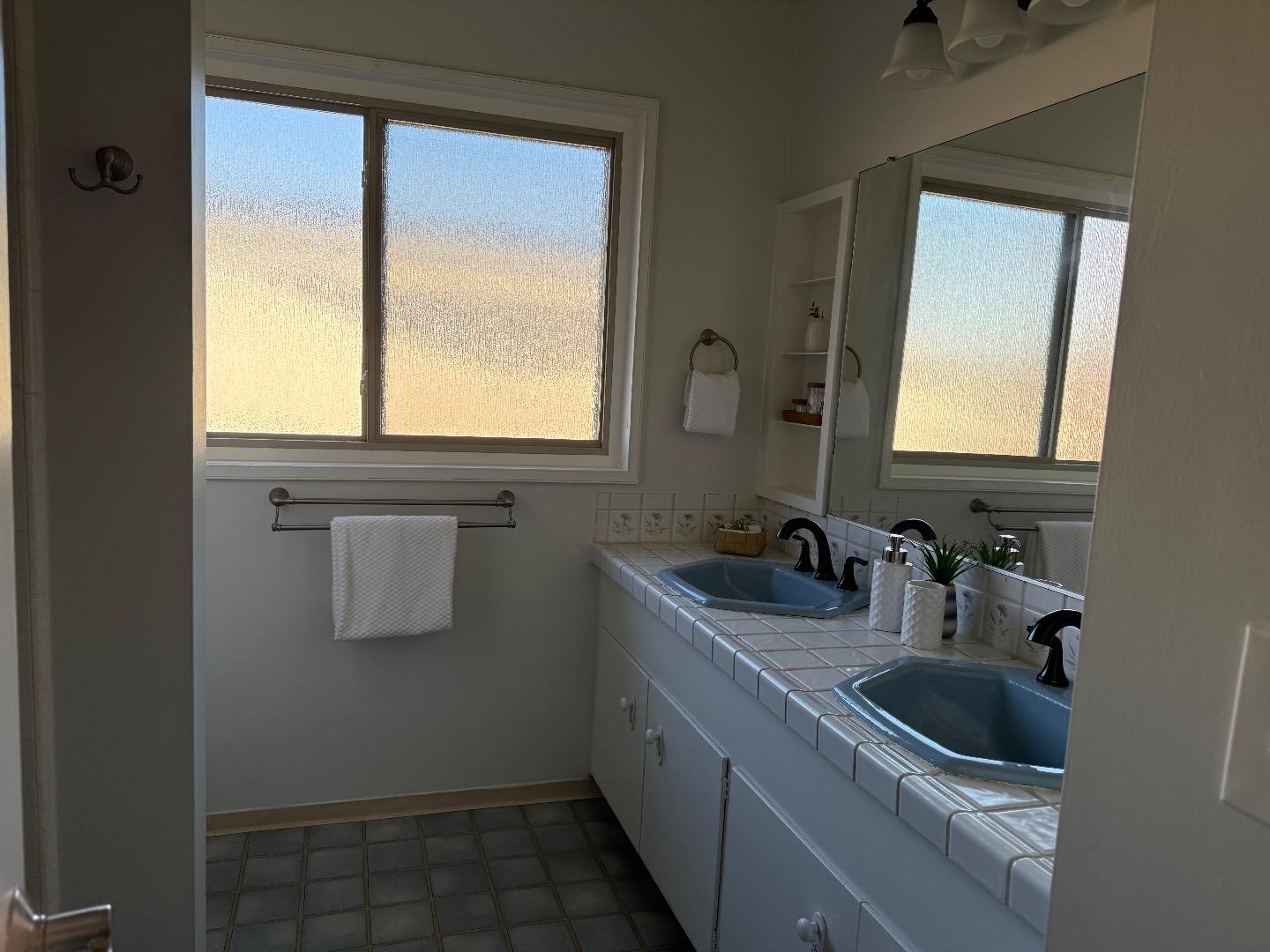 Detail Gallery Image 18 of 34 For 1288 Rio Hondo Dr, San Jose,  CA 95120 - 4 Beds | 3 Baths