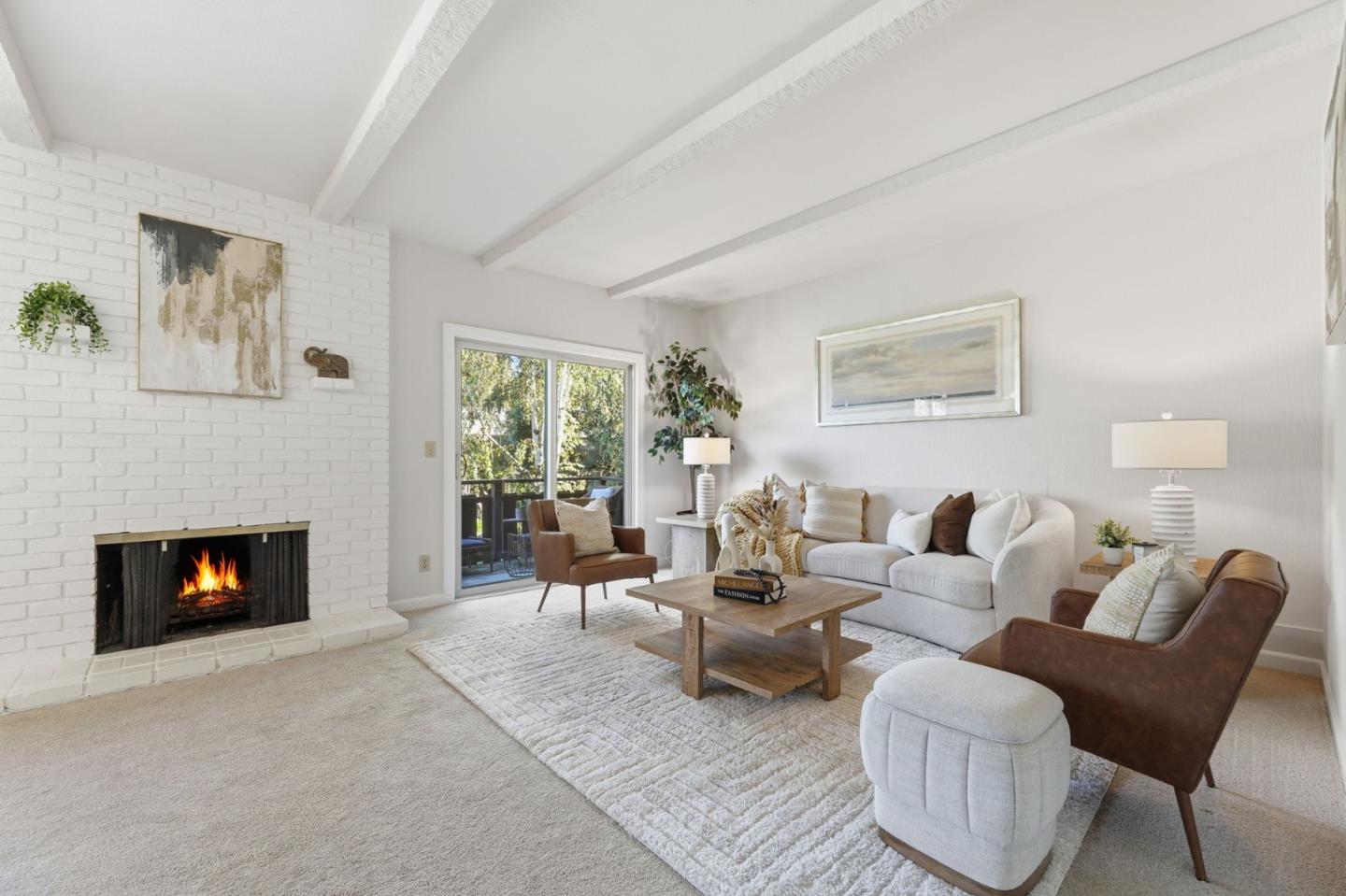 Front Image Thumbnail for ML82026065