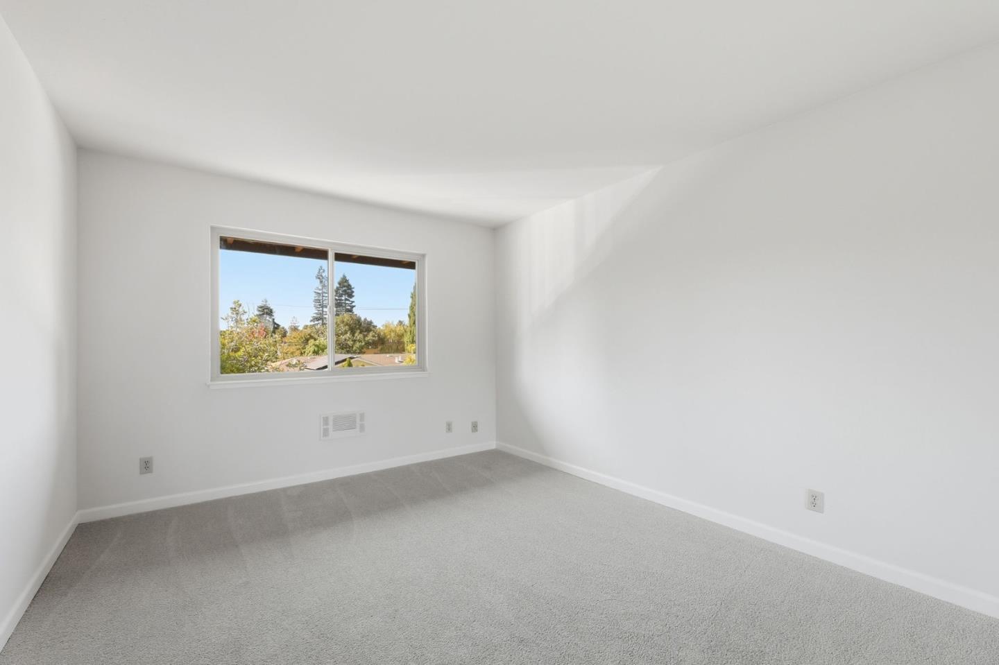 Detail Gallery Image 9 of 24 For 100 E Middlefield Rd 6g,  Mountain View,  CA 94043 - 2 Beds | 2 Baths