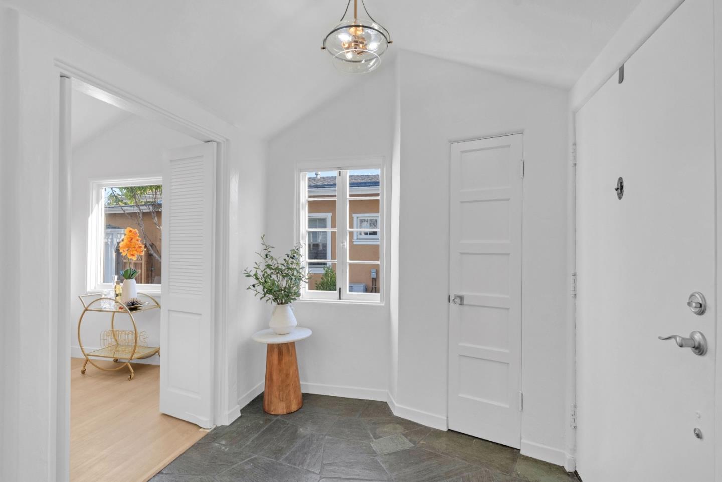 Detail Gallery Image 27 of 81 For 1183 Yosemite Ave, San Jose,  CA 95126 - 4 Beds | 3 Baths