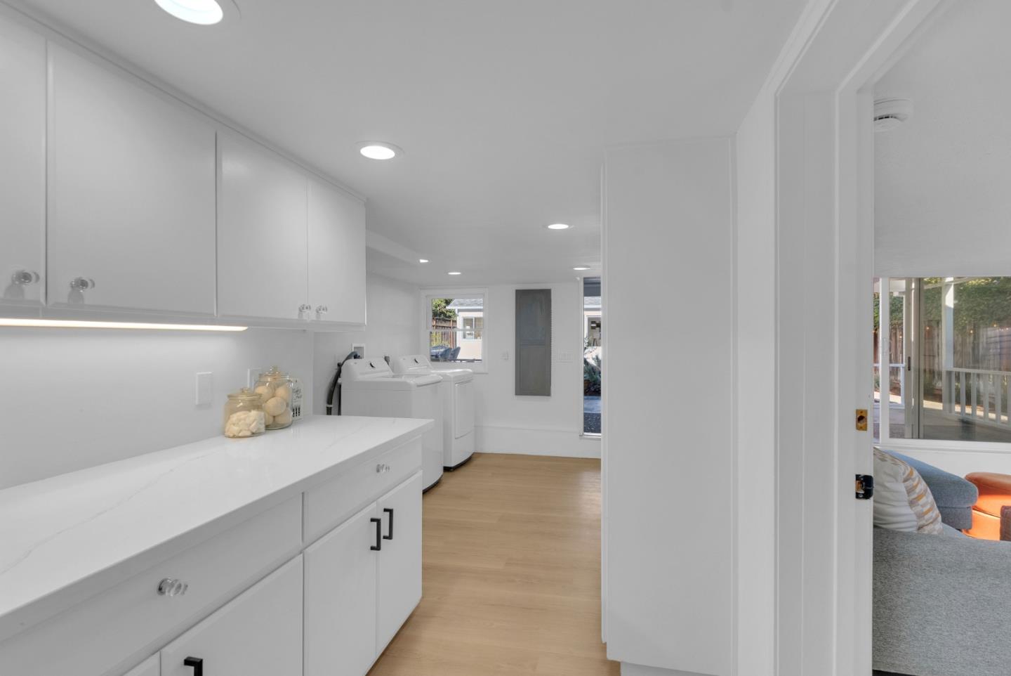 Detail Gallery Image 37 of 81 For 1183 Yosemite Ave, San Jose,  CA 95126 - 4 Beds | 3 Baths