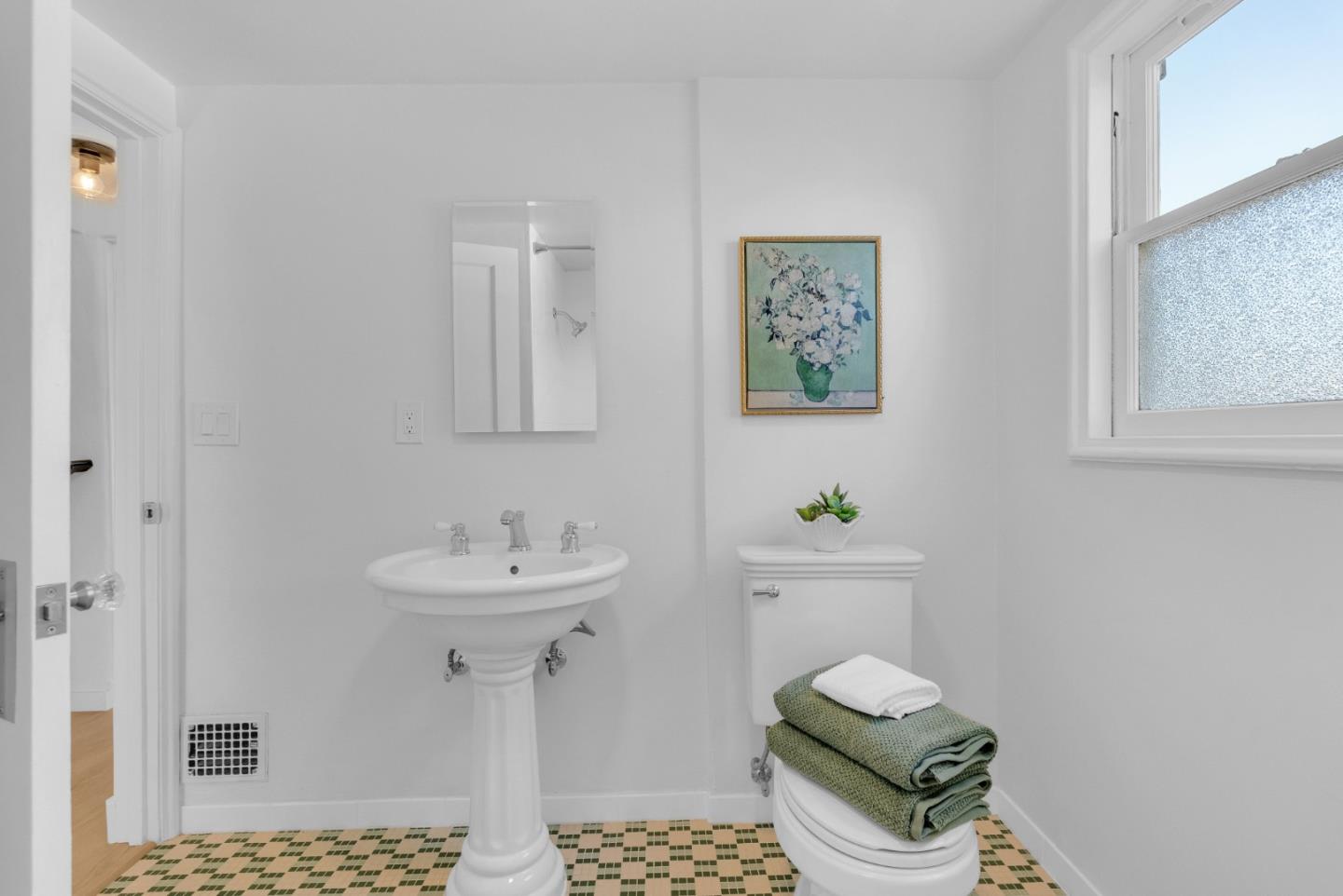 Detail Gallery Image 46 of 81 For 1183 Yosemite Ave, San Jose,  CA 95126 - 4 Beds | 3 Baths