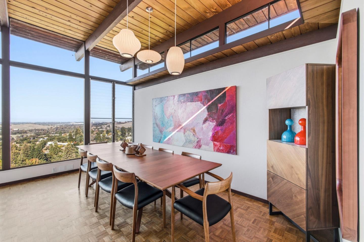 Detail Gallery Image 11 of 42 For 410 Conil Way, Portola Valley,  CA 94028 - 5 Beds | 3/1 Baths