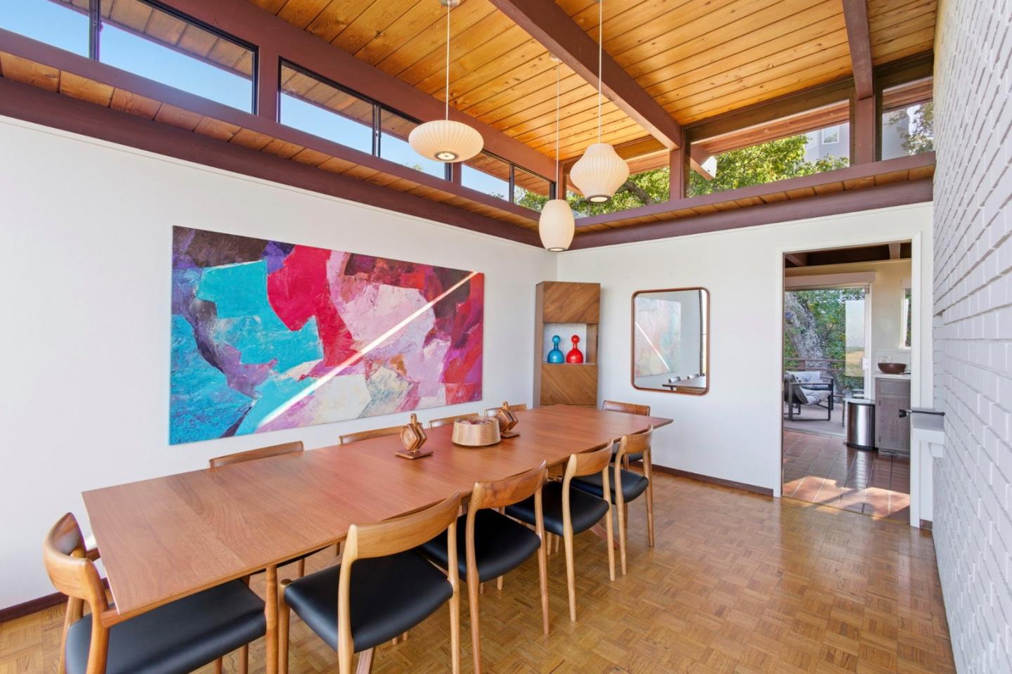 Detail Gallery Image 12 of 42 For 410 Conil Way, Portola Valley,  CA 94028 - 5 Beds | 3/1 Baths