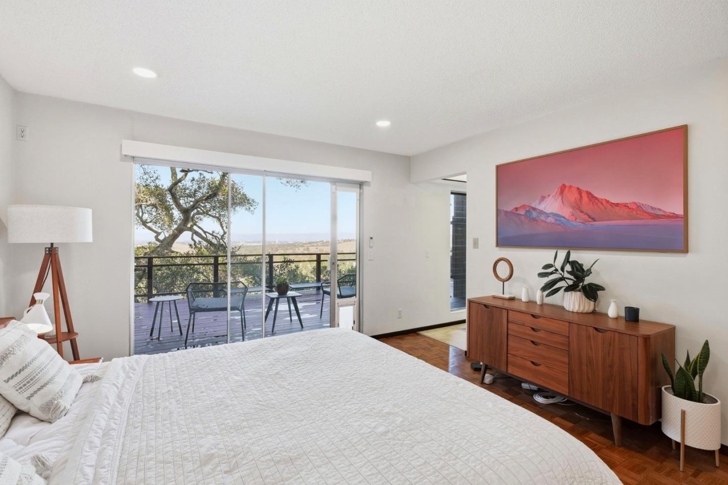 Detail Gallery Image 21 of 42 For 410 Conil Way, Portola Valley,  CA 94028 - 5 Beds | 3/1 Baths