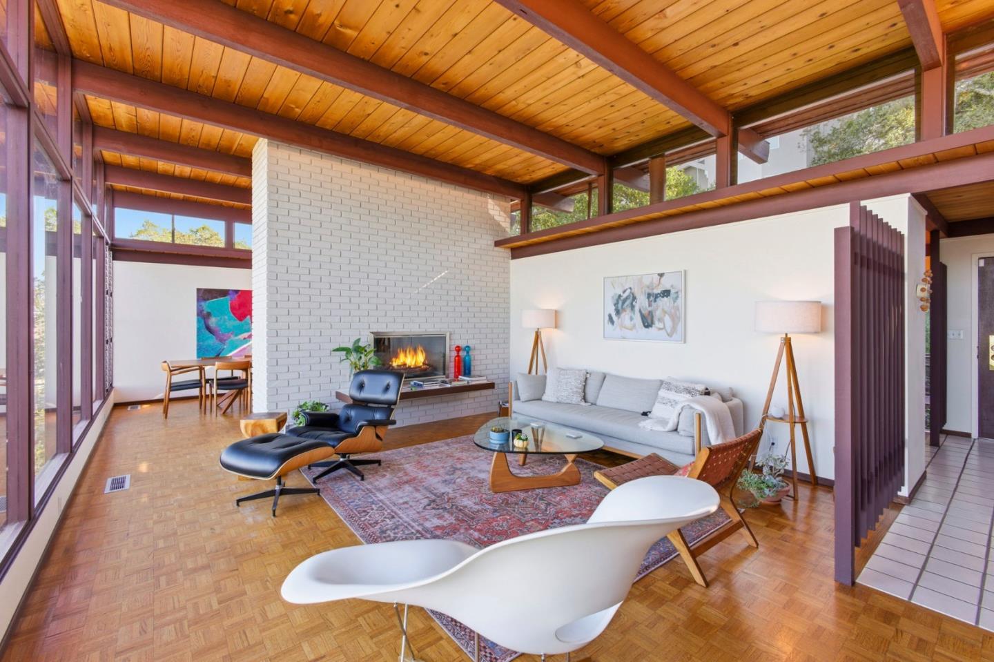 Detail Gallery Image 6 of 42 For 410 Conil Way, Portola Valley,  CA 94028 - 5 Beds | 3/1 Baths