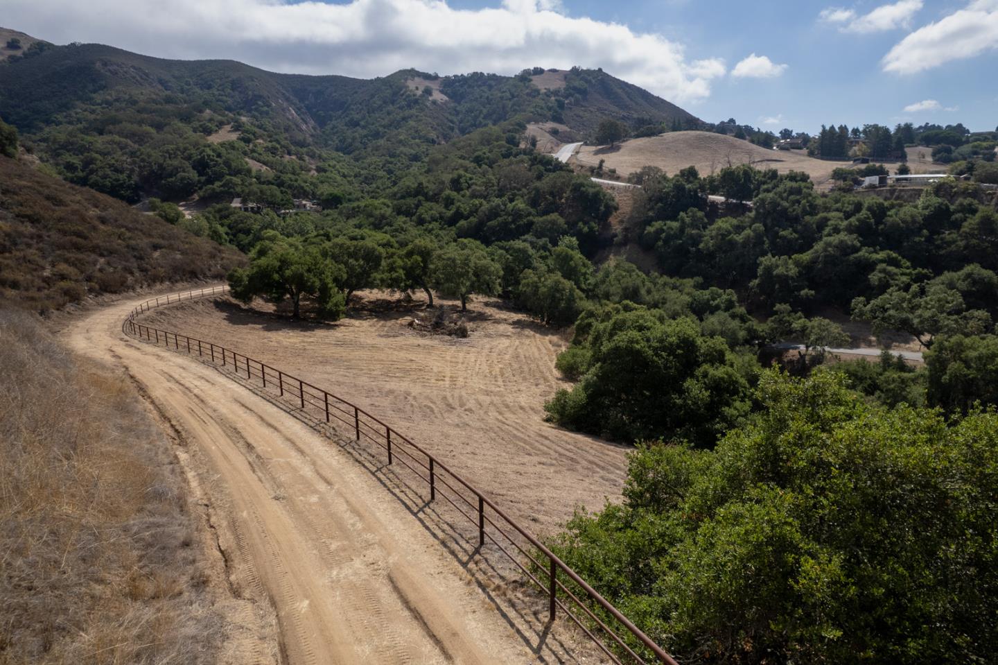 Detail Gallery Image 3 of 29 For 367 San Benancio, Salinas,  CA 93908 - – Beds | – Baths