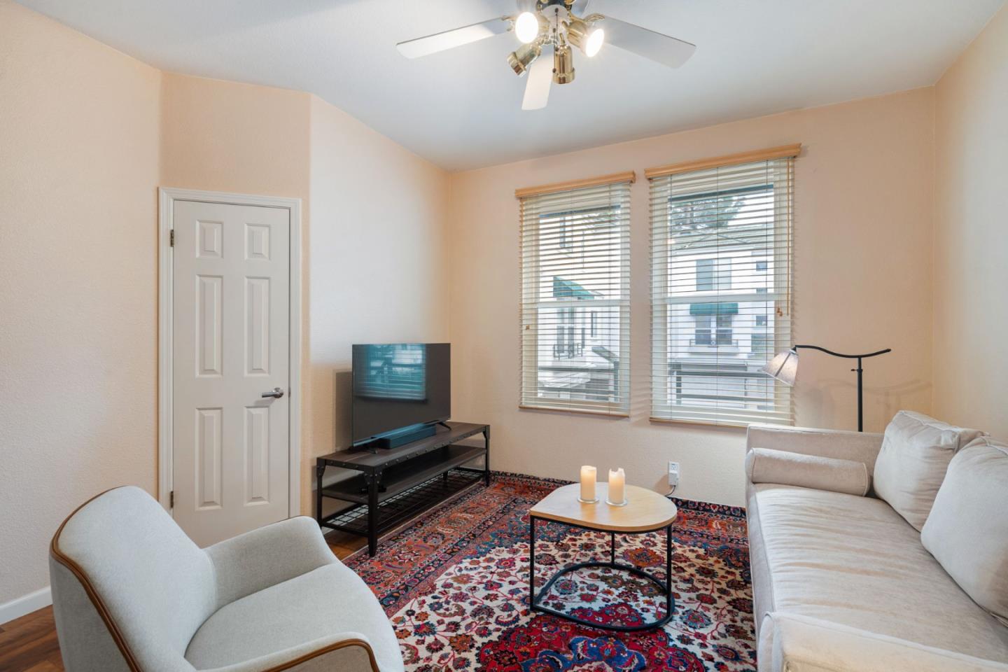 Detail Gallery Image 21 of 52 For 425 Navaro Way #108,  San Jose,  CA 95134 - 3 Beds | 2/1 Baths