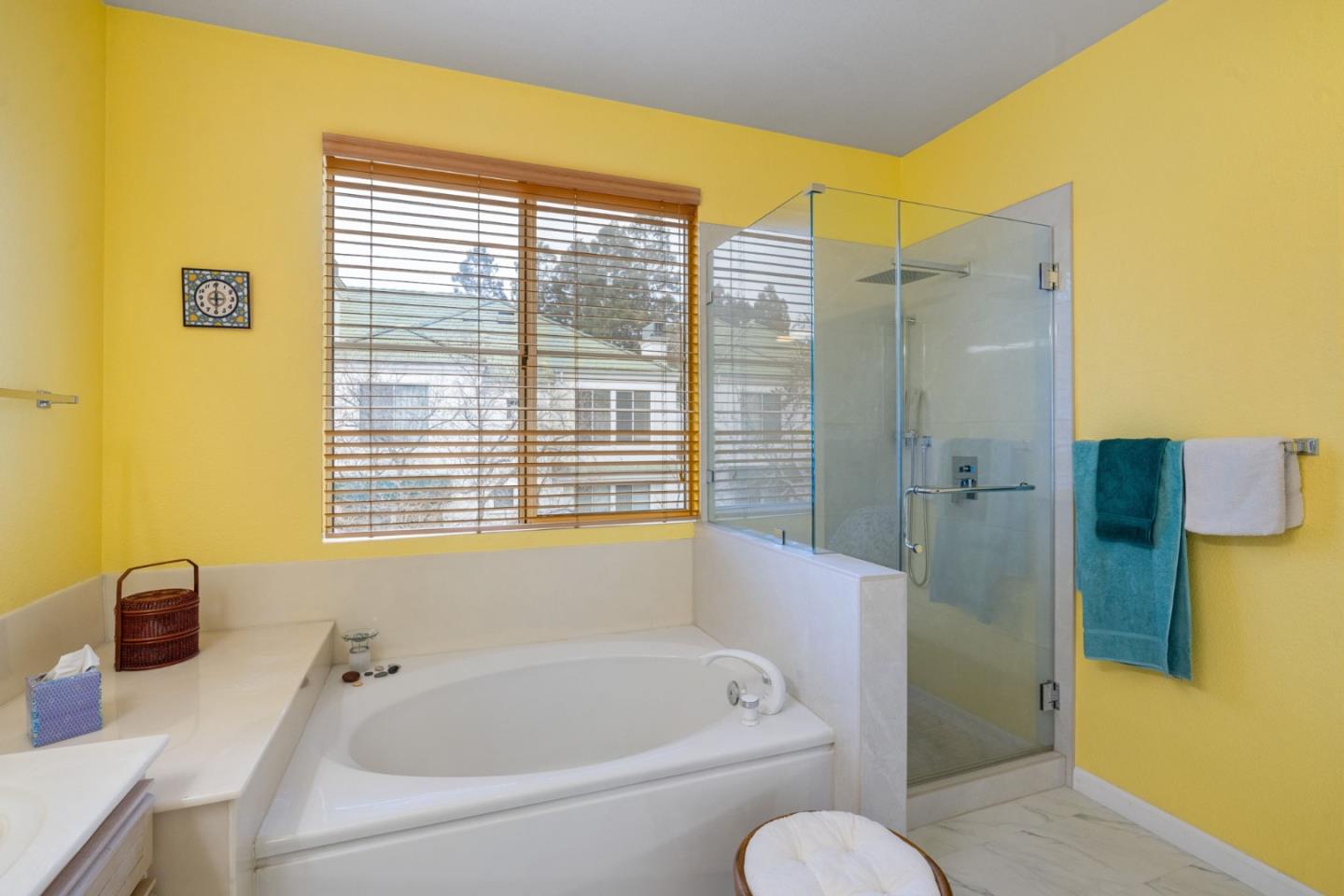 Detail Gallery Image 27 of 52 For 425 Navaro Way #108,  San Jose,  CA 95134 - 3 Beds | 2/1 Baths