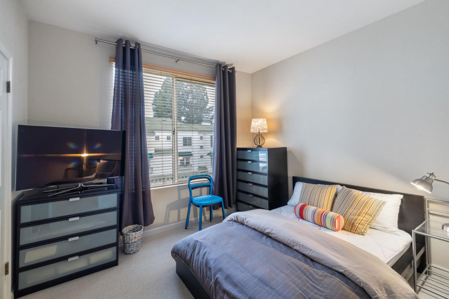 Detail Gallery Image 30 of 52 For 425 Navaro Way #108,  San Jose,  CA 95134 - 3 Beds | 2/1 Baths