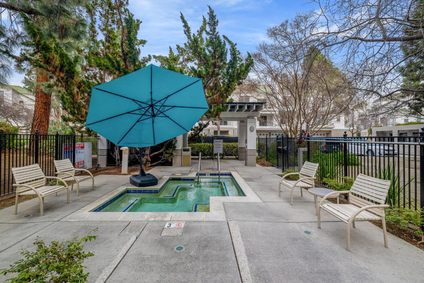 Detail Gallery Image 37 of 52 For 425 Navaro Way #108,  San Jose,  CA 95134 - 3 Beds | 2/1 Baths