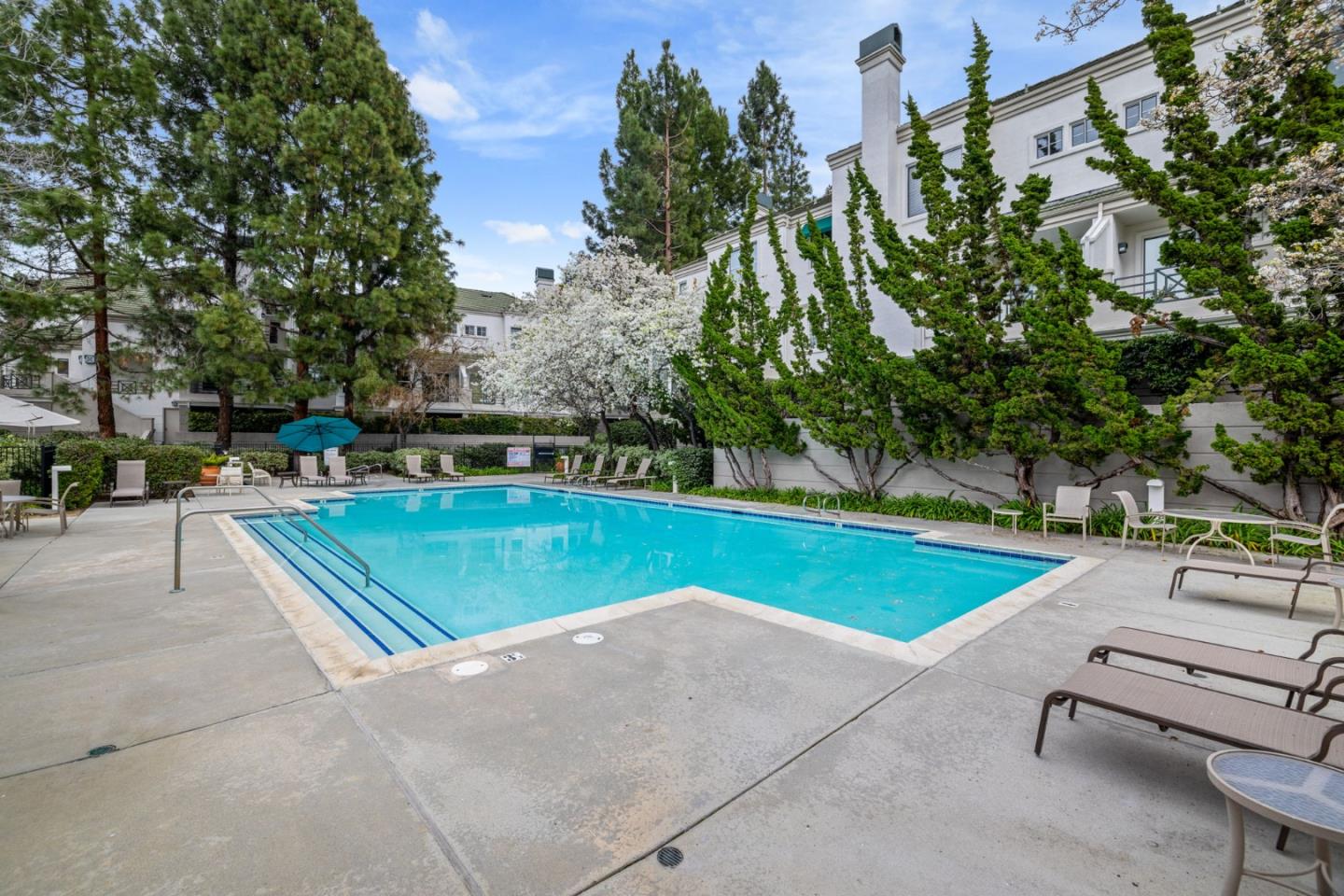 Detail Gallery Image 38 of 52 For 425 Navaro Way #108,  San Jose,  CA 95134 - 3 Beds | 2/1 Baths