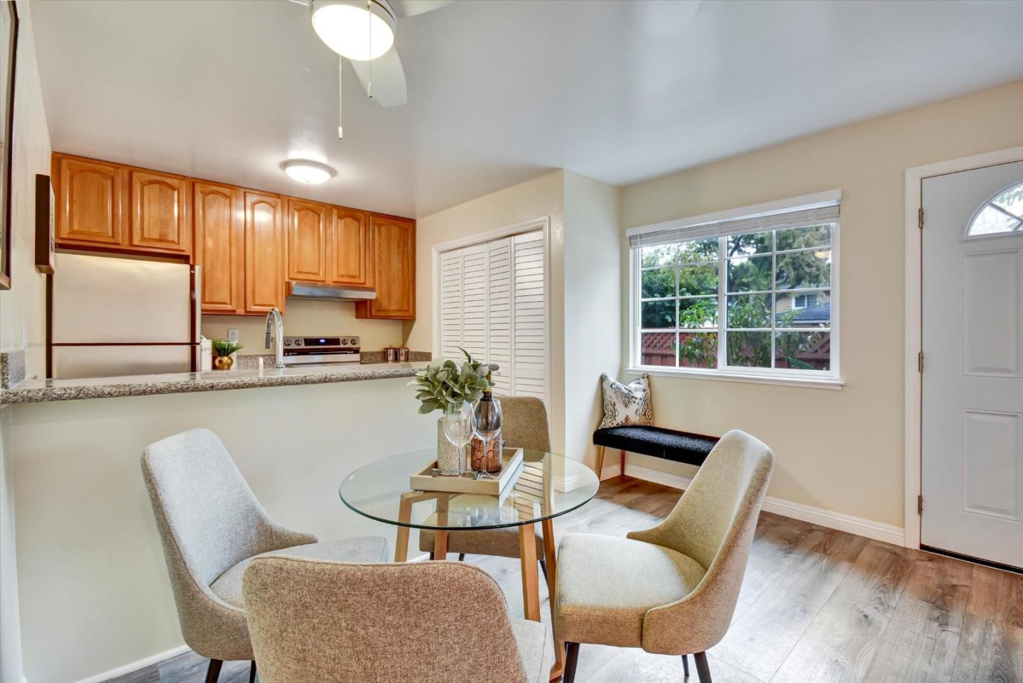 Detail Gallery Image 10 of 28 For 5683 Playa Del Rey #1,  San Jose,  CA 95123 - 2 Beds | 1 Baths