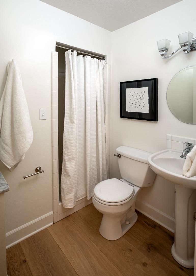 Detail Gallery Image 11 of 22 For 2721 Fairbrook Dr, Mountain View,  CA 94040 - 4 Beds | 3 Baths