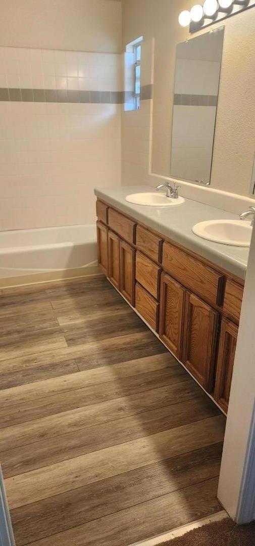 Detail Gallery Image 16 of 17 For 1000 Peach Ct, Hollister,  CA 95023 - 3 Beds | 2 Baths