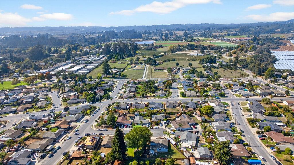 Detail Gallery Image 20 of 32 For 136 Lester Ct, Watsonville,  CA 95076 - 4 Beds | 2 Baths