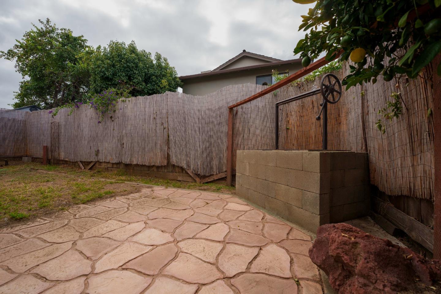 Detail Gallery Image 22 of 25 For 1549 N First St, Salinas,  CA 93906 - 2 Beds | 2 Baths