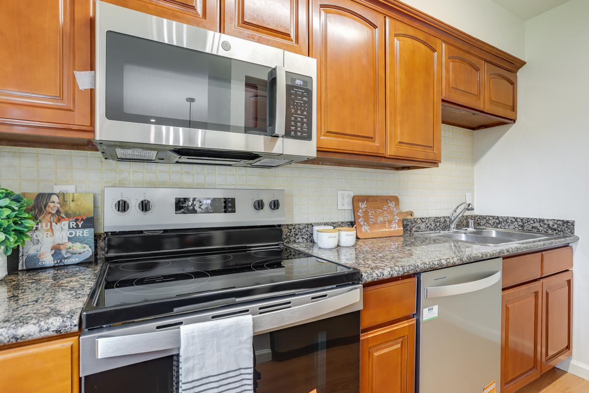 Detail Gallery Image 12 of 26 For 38623 Cherry Ln #207,  Fremont,  CA 94536 - 2 Beds | 1 Baths