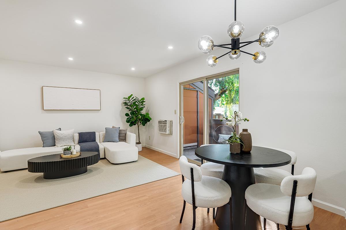 Detail Gallery Image 2 of 26 For 38623 Cherry Ln #207,  Fremont,  CA 94536 - 2 Beds | 1 Baths