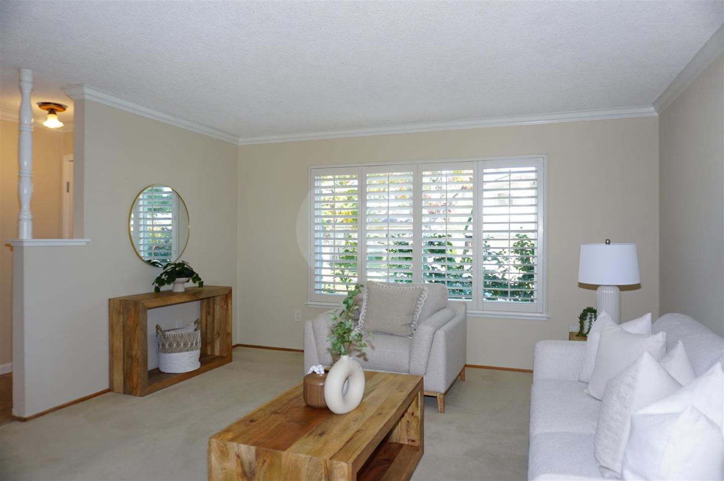 Detail Gallery Image 6 of 28 For 826 Flin Way, Sunnyvale,  CA 94087 - 4 Beds | 2 Baths