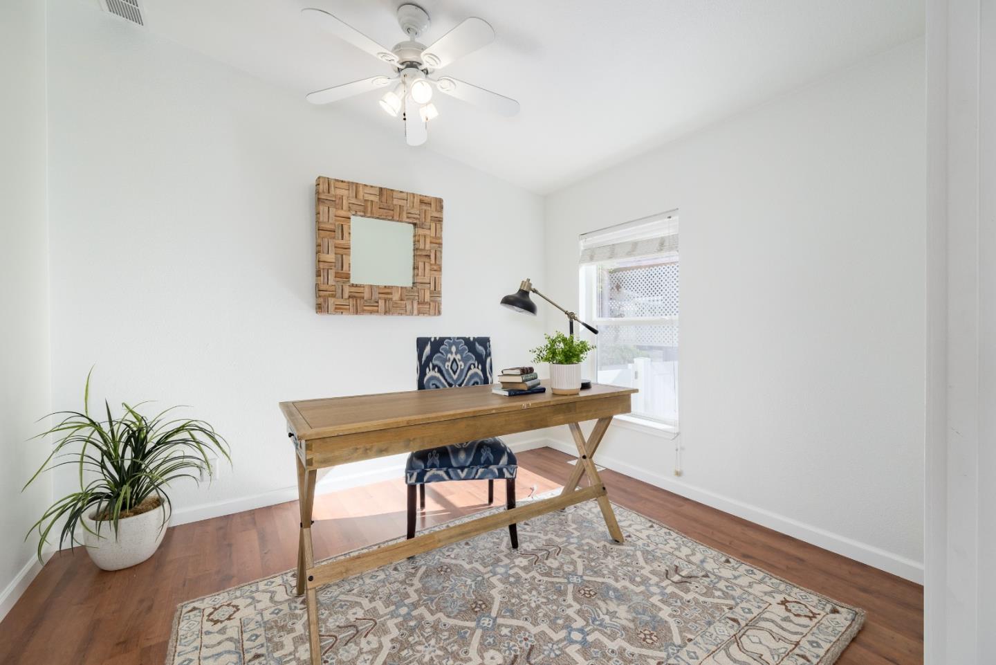 Detail Gallery Image 12 of 71 For 165 Anita Ave #165,  Aptos,  CA 95003 - 3 Beds | 2 Baths