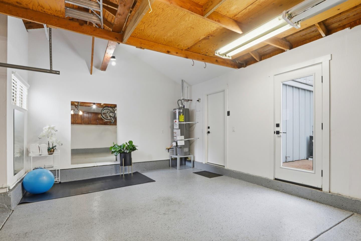 Detail Gallery Image 43 of 46 For 2324 Lincoln Ave, San Jose,  CA 95125 - 3 Beds | 2/1 Baths