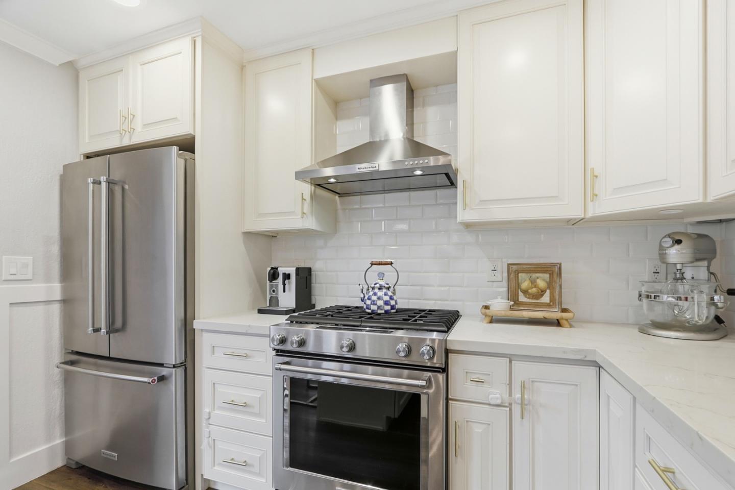 Detail Gallery Image 8 of 46 For 2324 Lincoln Ave, San Jose,  CA 95125 - 3 Beds | 2/1 Baths