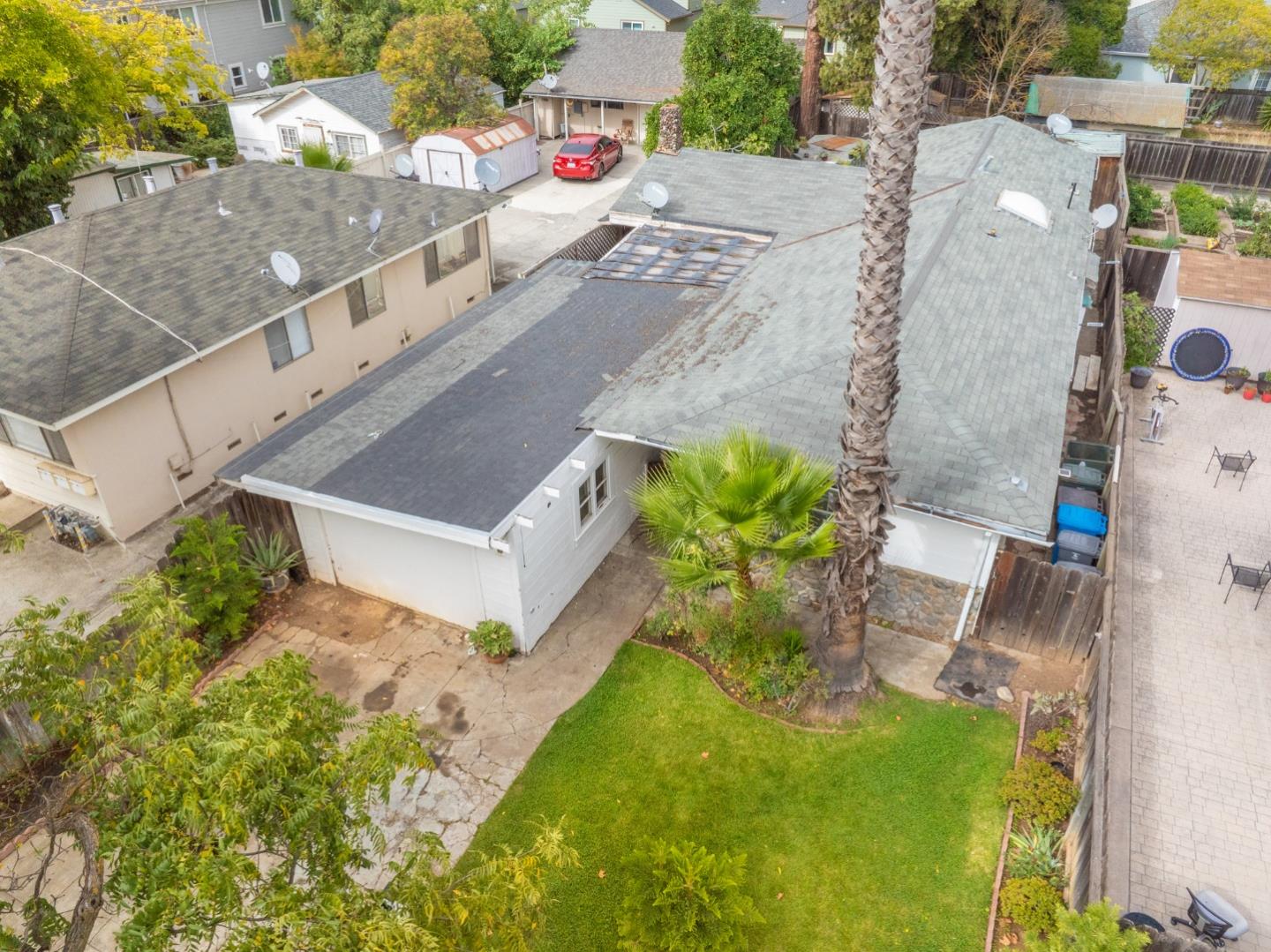 Detail Gallery Image 12 of 17 For 85 E 2nd St, Morgan Hill,  CA 95037 - 2 Beds | 1 Baths