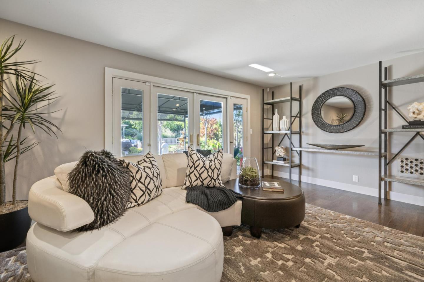 Detail Gallery Image 17 of 47 For 3771 Justine Dr, San Jose,  CA 95124 - 3 Beds | 2 Baths