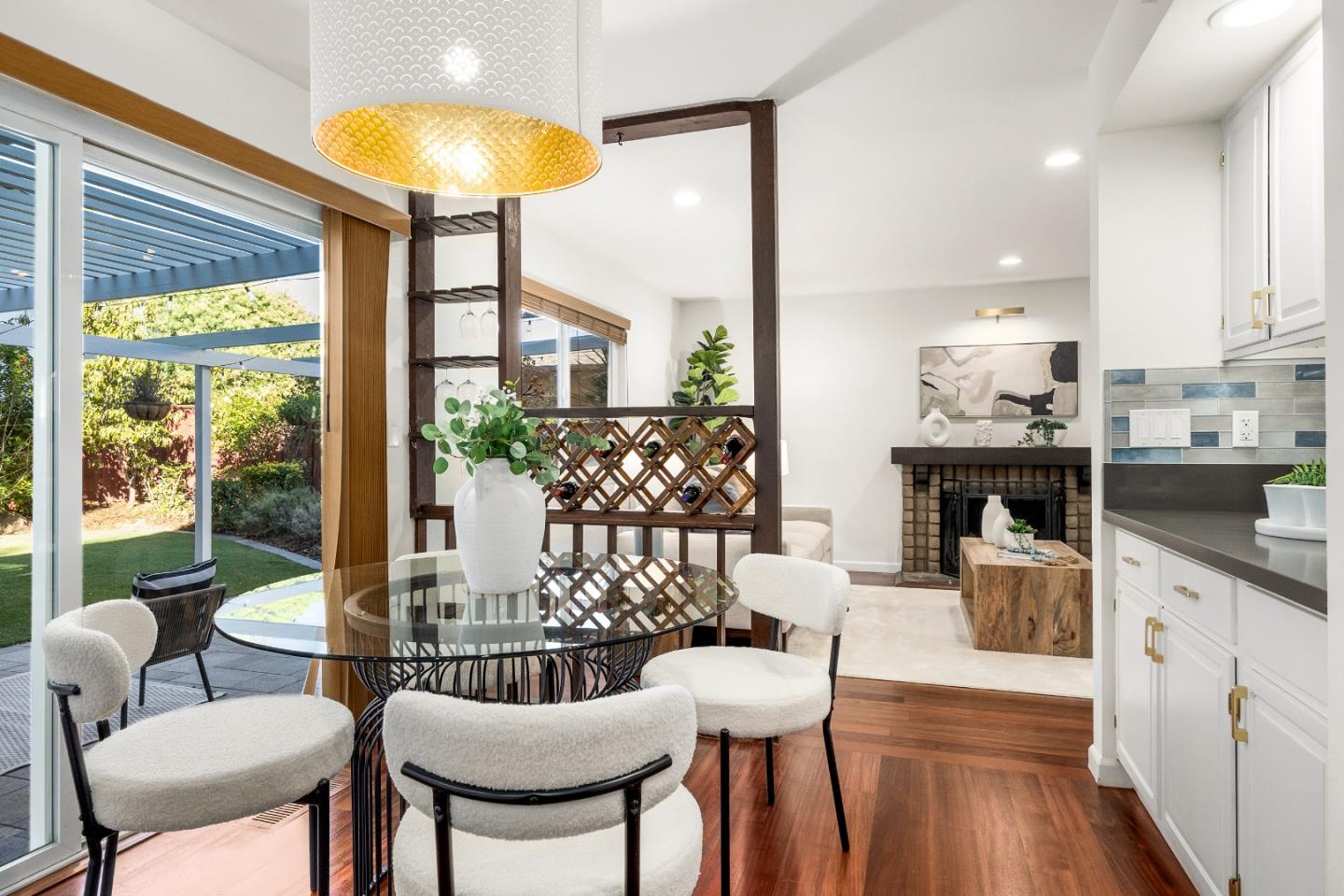 Detail Gallery Image 25 of 64 For 3954 Wellington Sq, San Jose,  CA 95136 - 4 Beds | 2/1 Baths