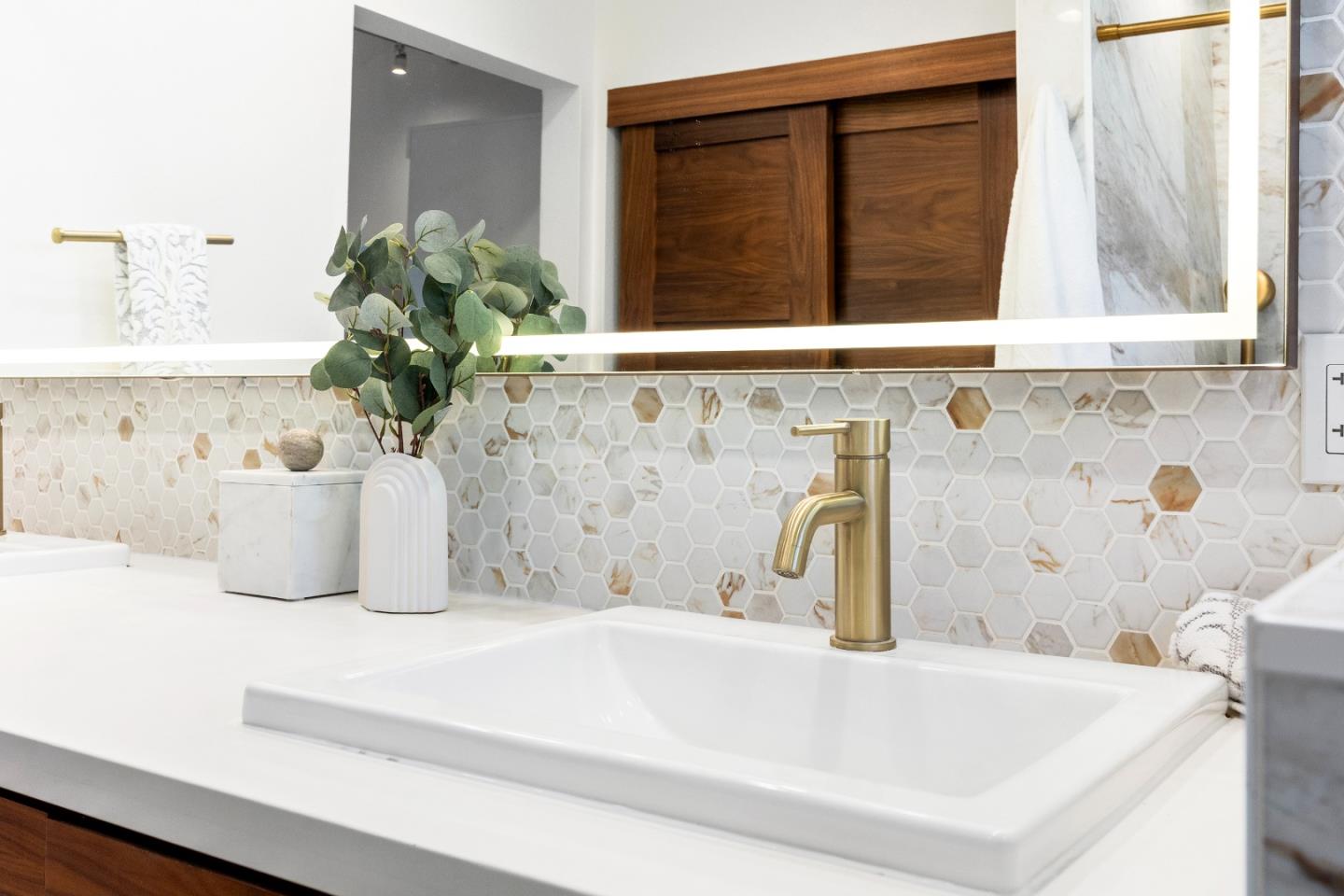 Detail Gallery Image 31 of 64 For 3954 Wellington Sq, San Jose,  CA 95136 - 4 Beds | 2/1 Baths