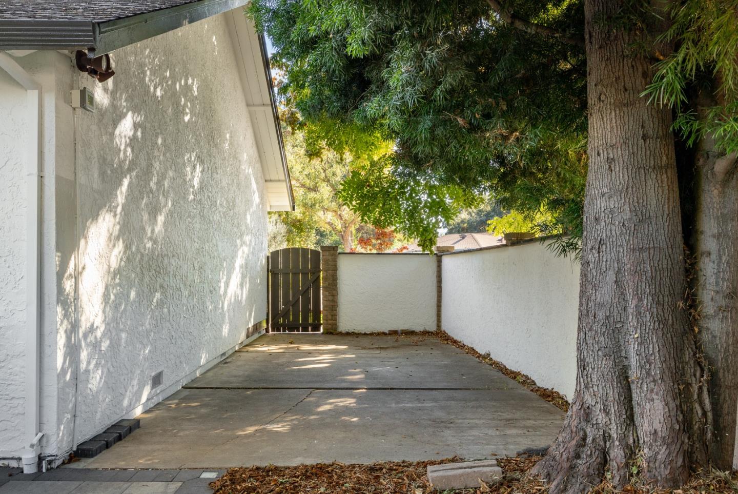 Detail Gallery Image 59 of 64 For 3954 Wellington Sq, San Jose,  CA 95136 - 4 Beds | 2/1 Baths