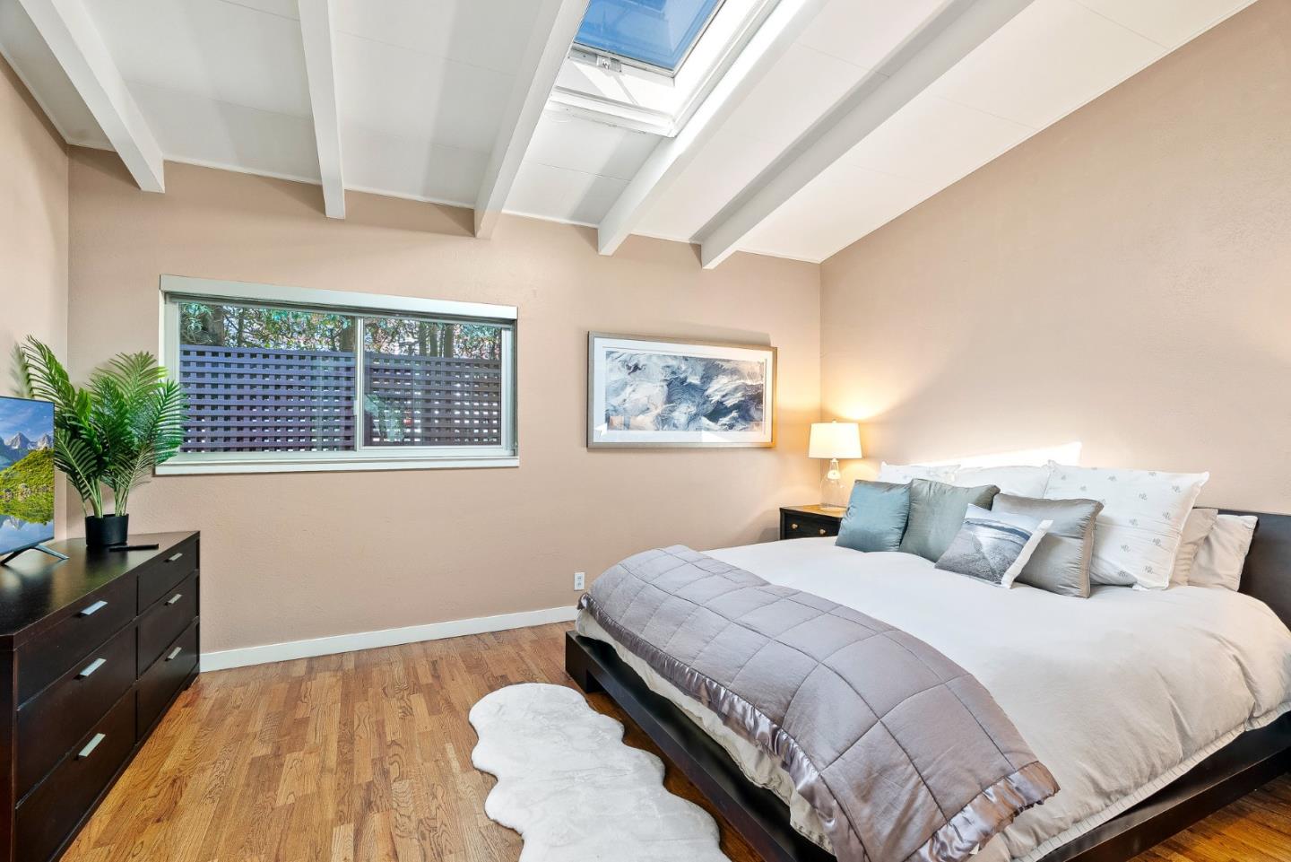 Detail Gallery Image 20 of 39 For 1145 Harrison St, Monterey,  CA 93940 - 3 Beds | 2 Baths