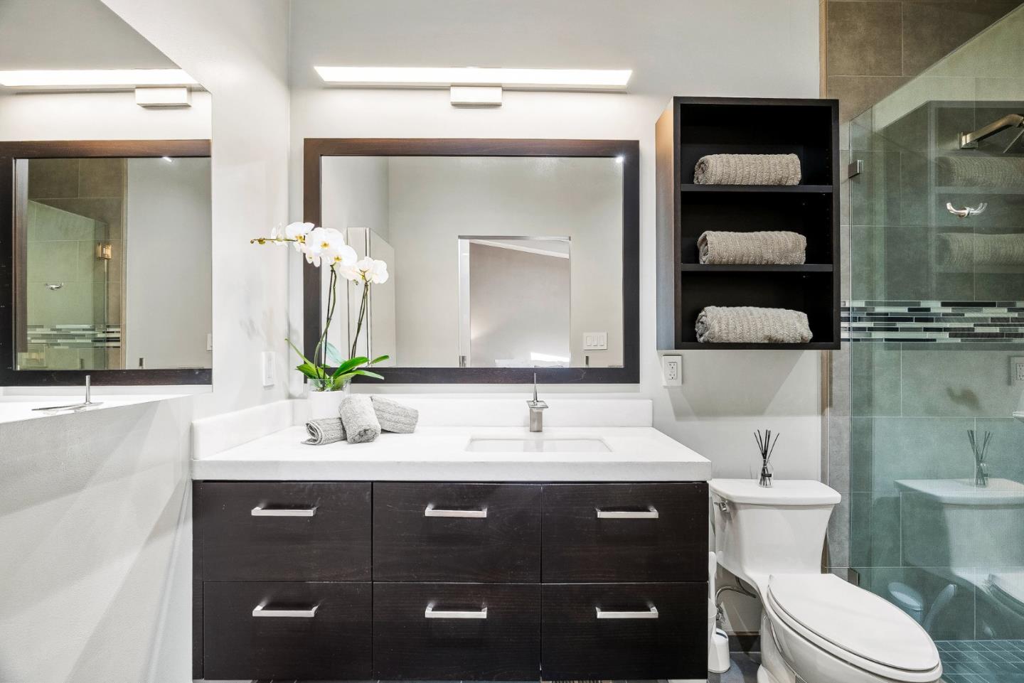 Detail Gallery Image 22 of 39 For 1145 Harrison St, Monterey,  CA 93940 - 3 Beds | 2 Baths