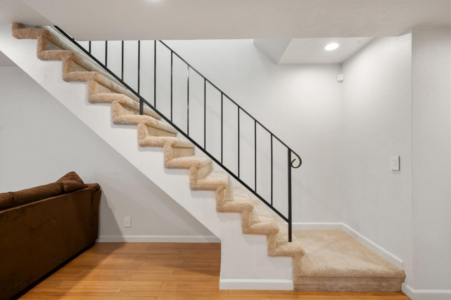 Detail Gallery Image 10 of 36 For 504 Thornton St, San Leandro,  CA 94577 - 2 Beds | 1/1 Baths