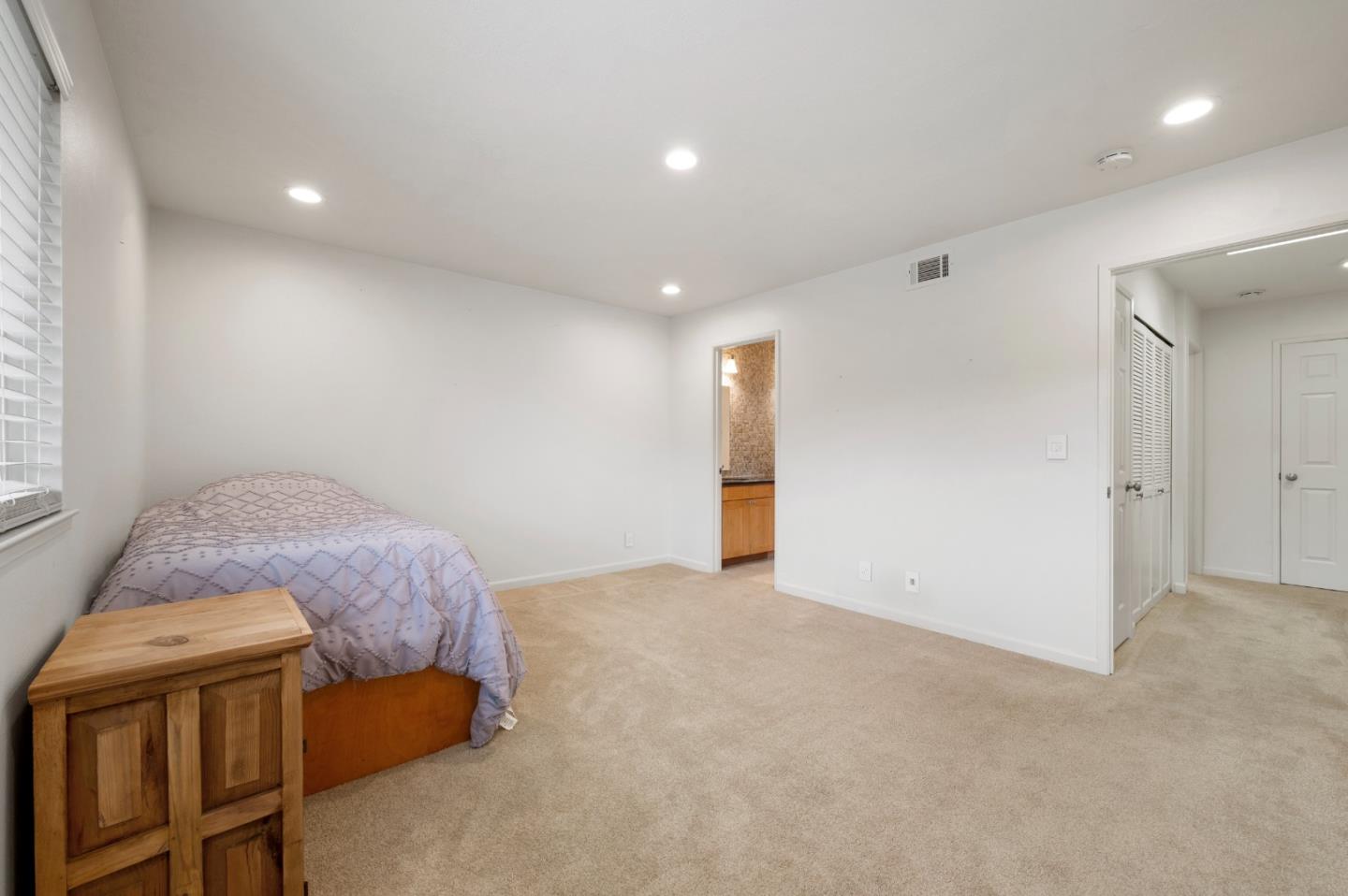 Detail Gallery Image 30 of 36 For 504 Thornton St, San Leandro,  CA 94577 - 2 Beds | 1/1 Baths